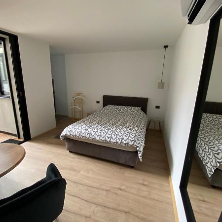 Apartment Nevena 3 Belgrado Buitenkant foto